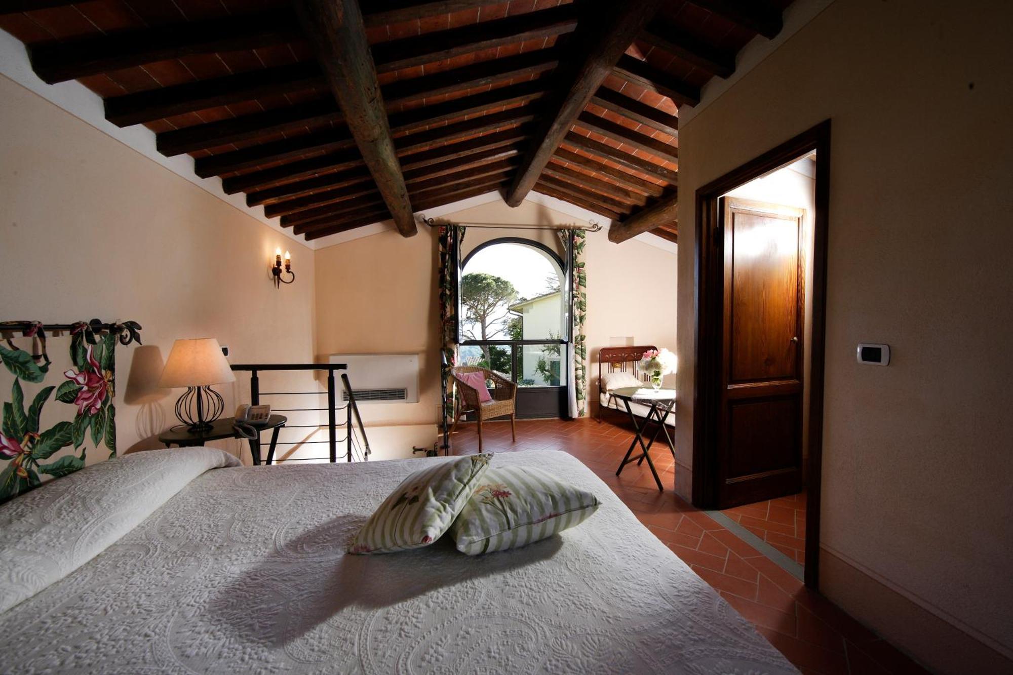 Relais Villa Belpoggio - Residenza D'Epoca Loro Ciuffenna Exteriör bild