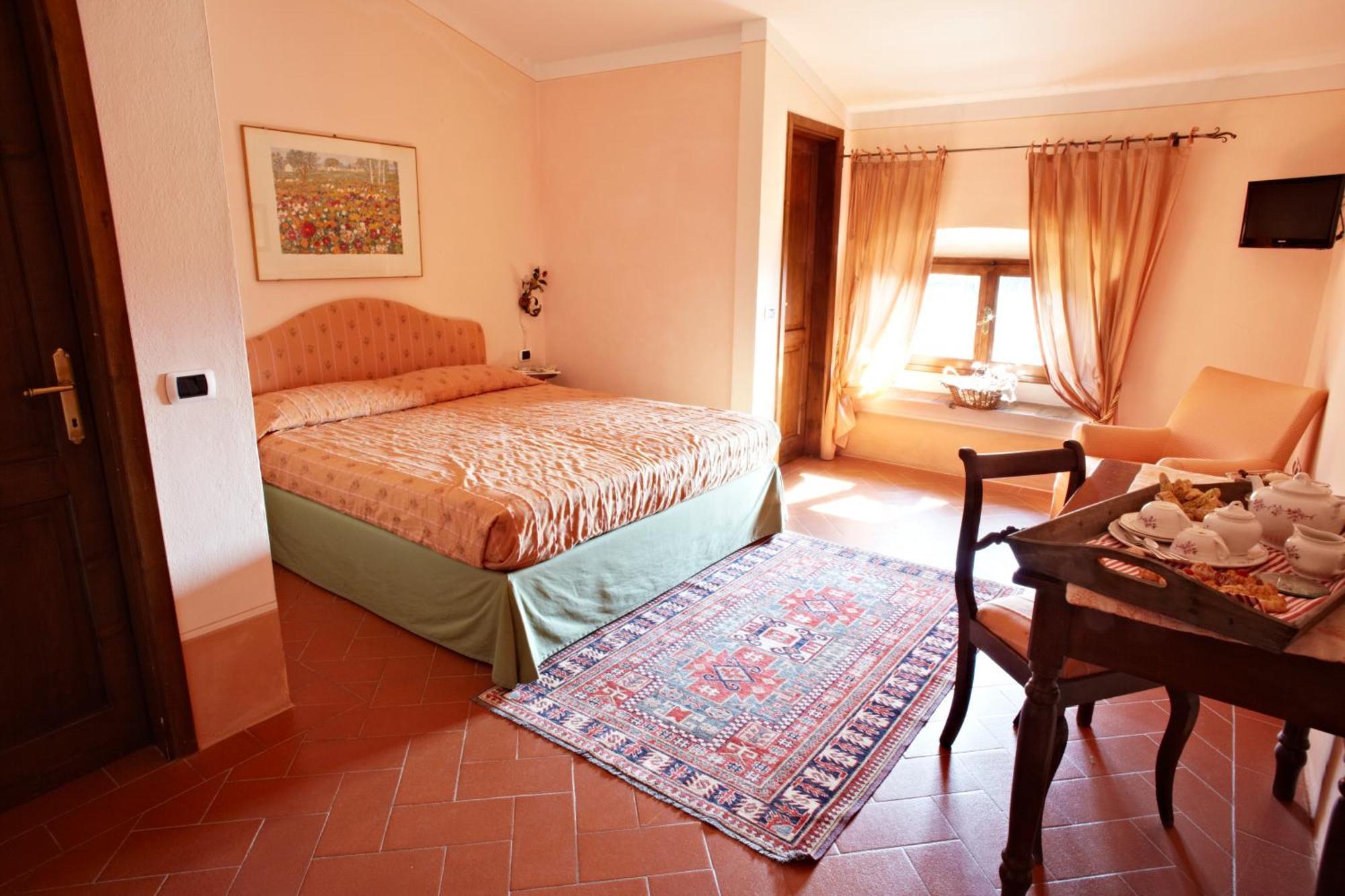 Relais Villa Belpoggio - Residenza D'Epoca Loro Ciuffenna Rum bild