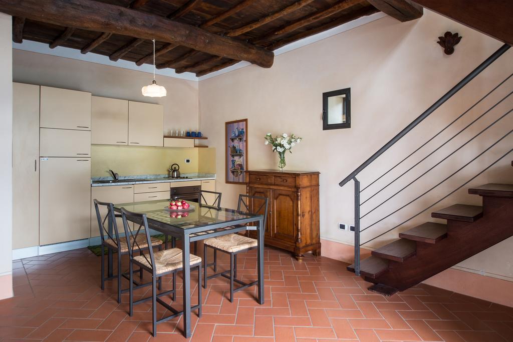 Relais Villa Belpoggio - Residenza D'Epoca Loro Ciuffenna Exteriör bild